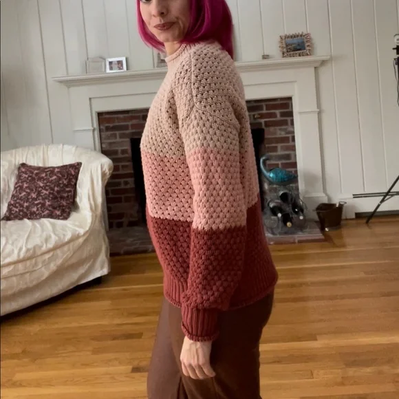 Knot Sisters Zela Sweater (pointelle) - Picture 4 of 10